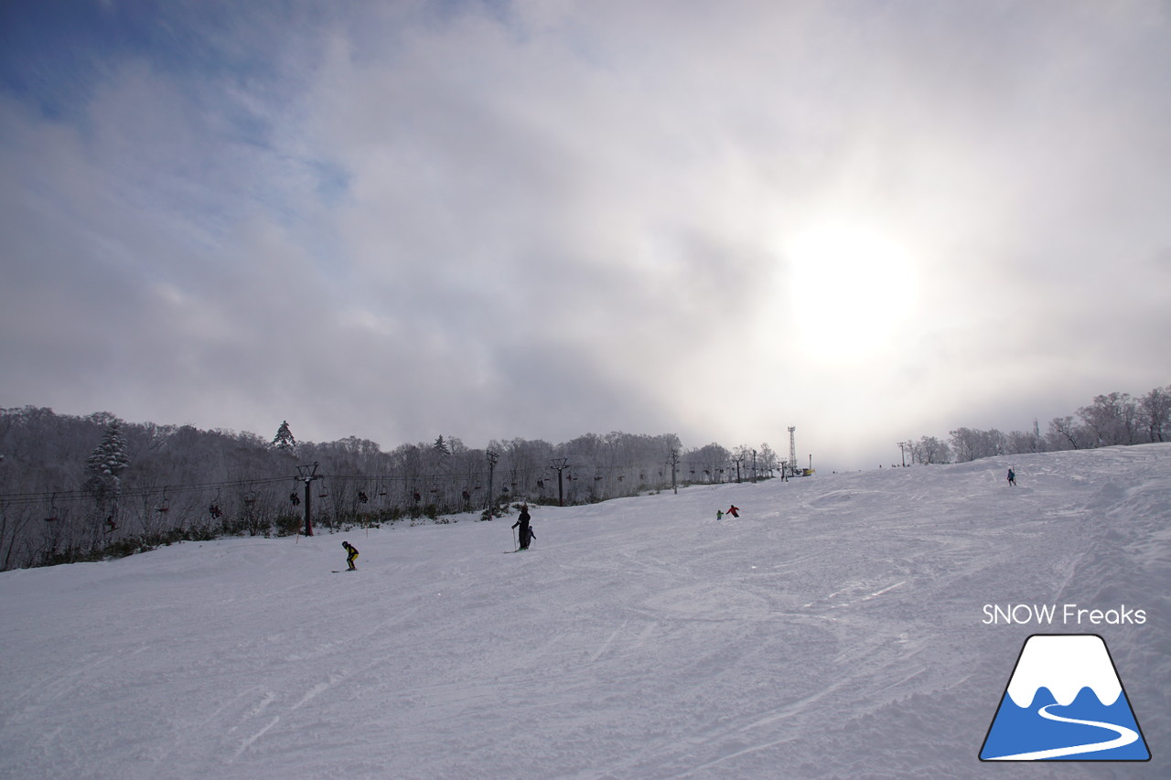 春スキーの聖地『中山峠スキー場』は、初滑りシーズンも凄かった…!!初滑りから粉雪たっぷりの2018年11月☆